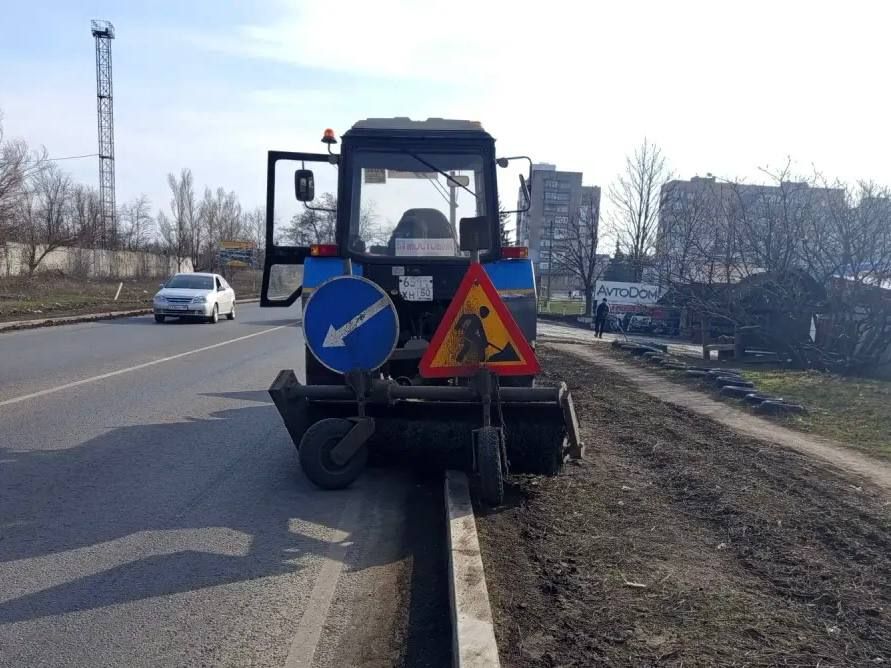 #СВОД_СОДЕРЖАНИЕ за сутки. Установили новые знаки на участках автомобильных дорог: #СВОД_СОДЕРЖАНИЕ за сутки. Установили новые знаки на участках автомобильных дорог: