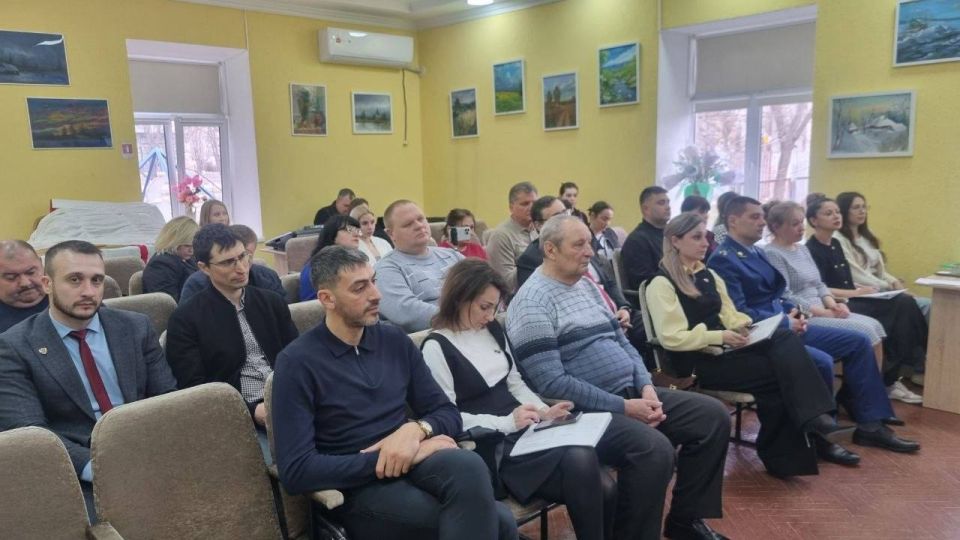 В пятницу, 20.03, состоялось пятьдесят второе заседание Мангушского муниципального совета В пятницу, 20.03, состоялось пятьдесят второе заседание Мангушского муниципального совета