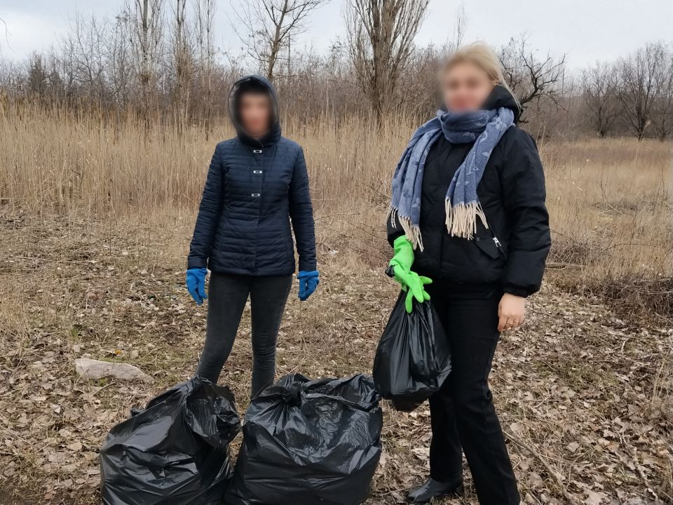 Личный состав ИК-4 принял участие в субботнике Личный состав ИК-4 принял участие в субботнике