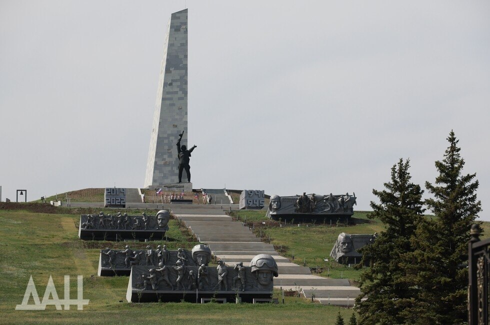 От Саур-Могилы до «Аскании-Нова»: единый автомаршрут по Донбассу и Новороссии