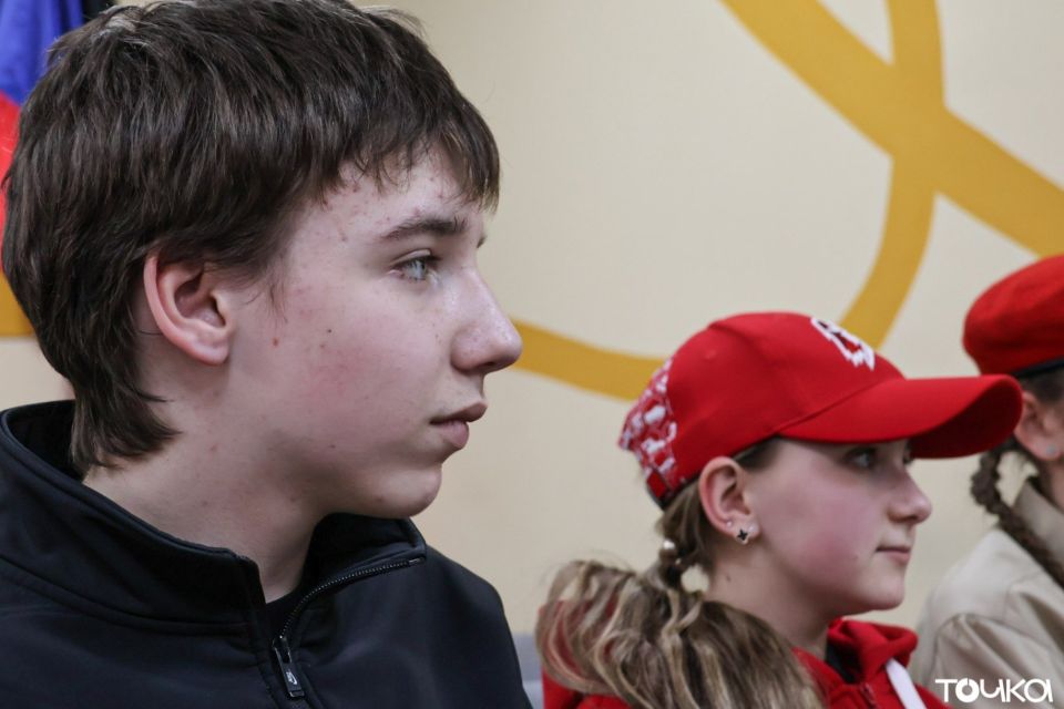 В молодёжном пространстве «Точка» прошла встреча юнармейцев в рамках программы «Школа юного корреспондента» В молодёжном пространстве «Точка» прошла встреча юнармейцев в рамках программы «Школа юного корреспондента»