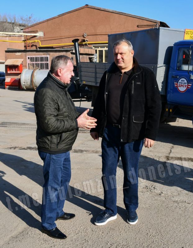 Алексей Кулемзин: Сегодня на базе предприятия «Дорожное ремонтно-строительное управление» состоялся успешный пробный запуск асфальтобетонного завода в новом сезоне Алексей Кулемзин: Сегодня на базе предприятия «Дорожное ремонтно-строительное управление» состоялся успешный пробный запуск асфальтобетонного завода в новом сезоне