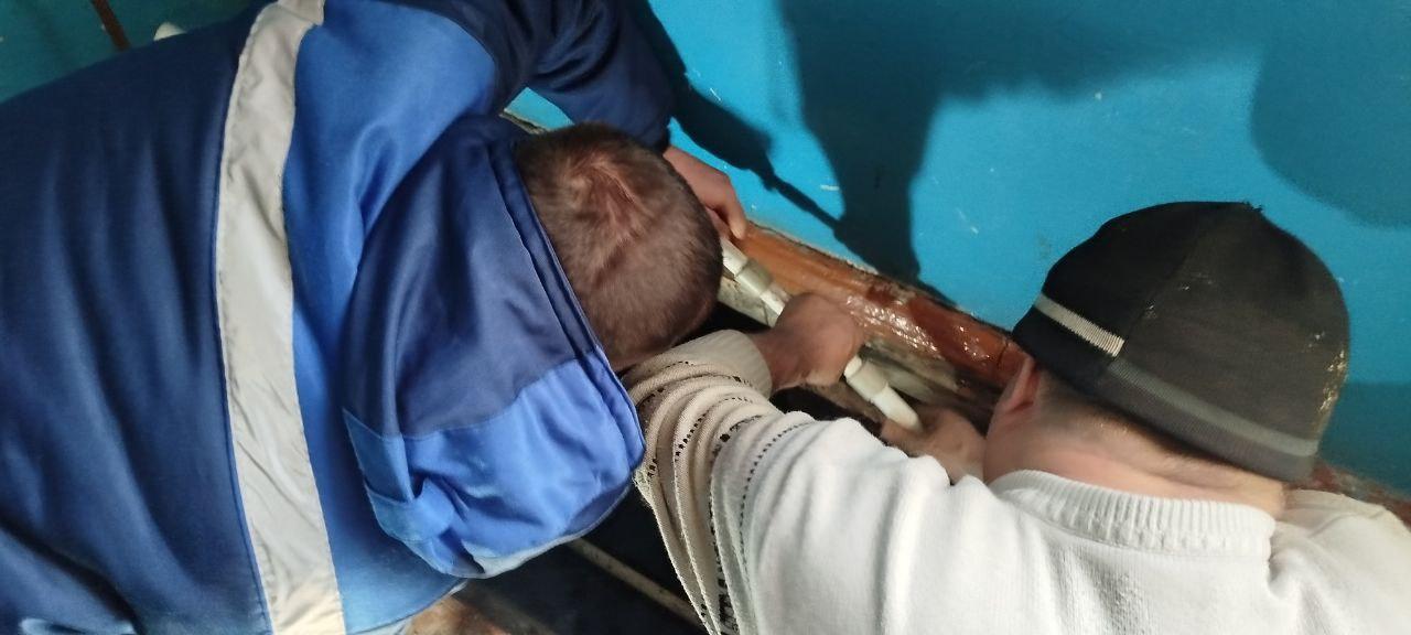 Сергей Желновач: В Дебальцевской школе № 4 прошли работы по ремонту водопровода при участии рабочих из Хабаровского края Сергей Желновач: В Дебальцевской школе № 4 прошли работы по ремонту водопровода при участии рабочих из Хабаровского края