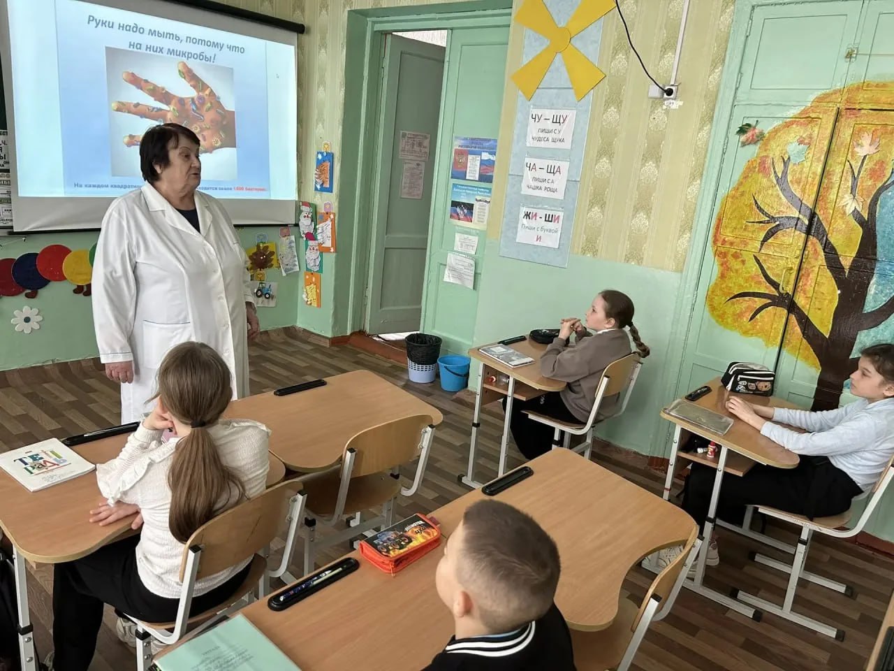 О важном в игровой форме. В Андреевской амбулатории ОПСМ продолжается активная работа по формированию культуры здоровья среди подрастающего поколения О важном в игровой форме. В Андреевской амбулатории ОПСМ продолжается активная работа по формированию культуры здоровья среди подрастающего поколения