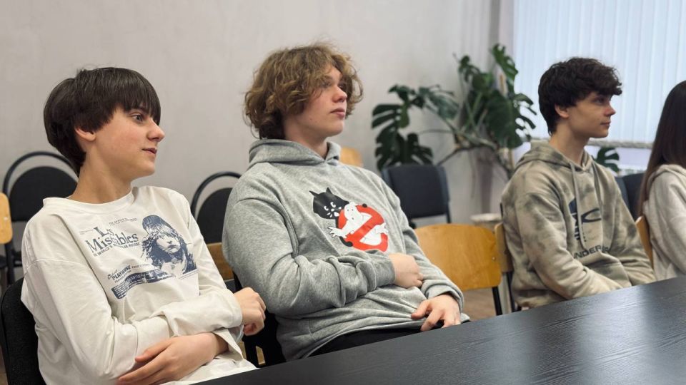 Александр Пеняев: Информационная кампания против дропперства Александр Пеняев: Информационная кампания против дропперства