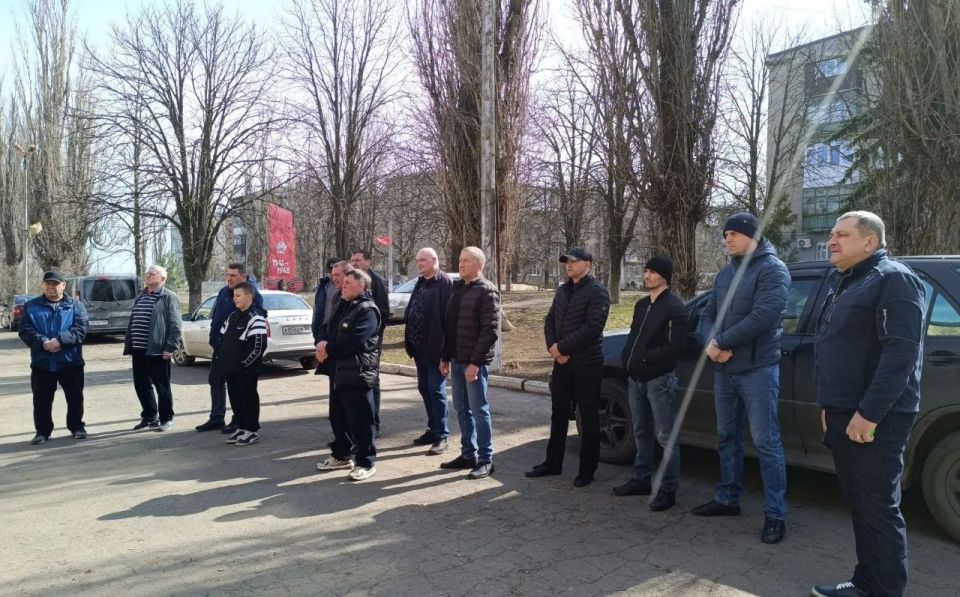 Денис Зубов: 22.03.2026 года состоялось открытие мемориальной доски памяти Андриевского Владимира Ильича Денис Зубов: 22.03.2026 года состоялось открытие мемориальной доски памяти Андриевского Владимира Ильича