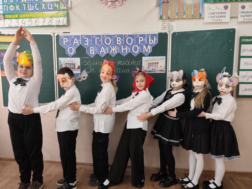 Олег Трофимов: Разговоры о важном: «Большой. За кулисами. 250 лет Большому театру и 150 лет Союзу театральных деятелей России» Олег Трофимов: Разговоры о важном: «Большой. За кулисами. 250 лет Большому театру и 150 лет Союзу театральных деятелей России»