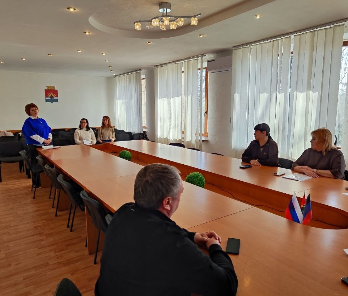 Заседание постоянного комитета Заседание постоянного комитета