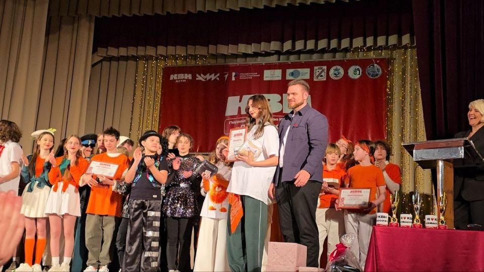 «Мы от Степаныча» — в финале «Донбассочки»! «Мы от Степаныча» — в финале «Донбассочки»!