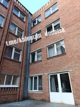 По дополнительной информации, в результате вчерашнего обстрела укрофашистов, повреждено остекление в образовательных учреждениях Буденновского и Пролетарского районов