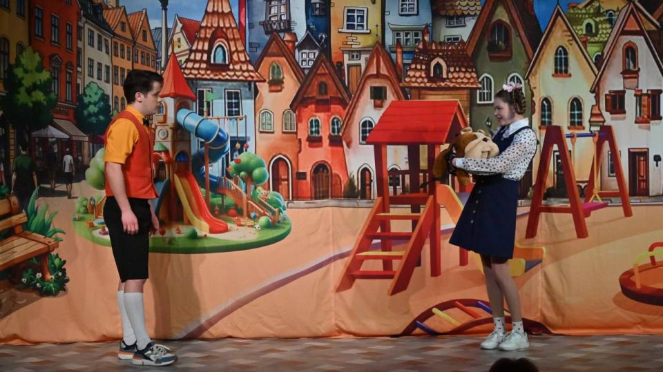 Новый спектакль «Карлсон» покажут на сцене Донецкой муздрамы в апреле 2026 года Новый спектакль «Карлсон» покажут на сцене Донецкой муздрамы в апреле 2026 года