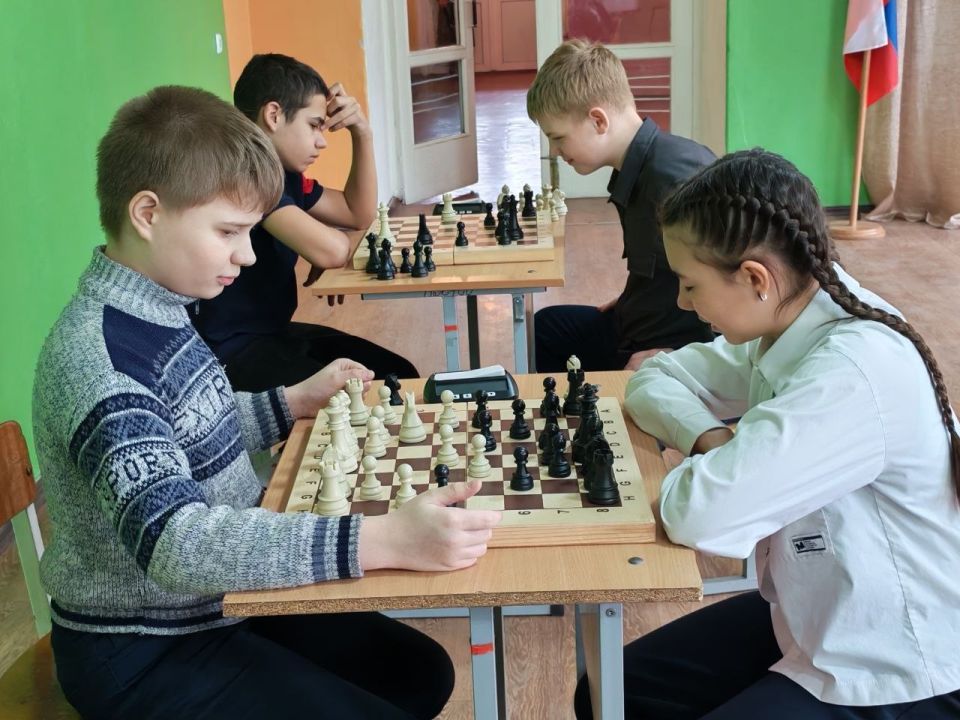 Шахматное первенство в городе Торезе. Шахматное первенство в городе Торезе.