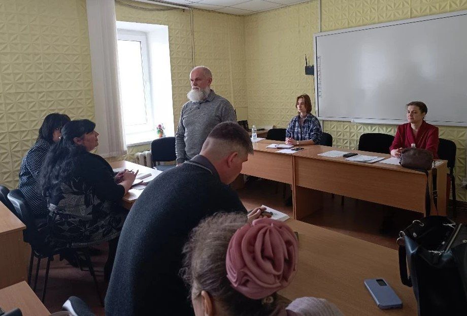 20 марта представители Межрегиональной общественной организации «Русское космическое общество»: Михаил Юрьевич Волчков (член Президиума, член Первого отряда, руководитель Попечительского совета) и Любовь Юрьевна Волчкова... 20 марта представители Межрегиональной общественной организации «Русское космическое общество»: Михаил Юрьевич Волчков (член Президиума, член Первого отряда, руководитель Попечительского совета) и Любовь Юрьевна Волчкова...