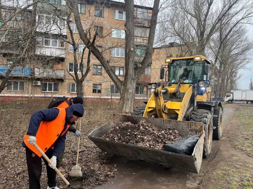 О работах МУП «Простор». Муниципальное унитарное предприятие «Простор» ежедневно выполняет все необходимые работы по содержанию городских улиц О работах МУП «Простор». Муниципальное унитарное предприятие «Простор» ежедневно выполняет все необходимые работы по содержанию городских улиц