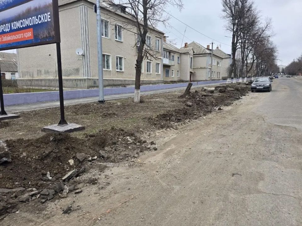 Забайкалье приступило к капитальному ремонту дороги в подшефном Комсомольском Забайкалье приступило к капитальному ремонту дороги в подшефном Комсомольском