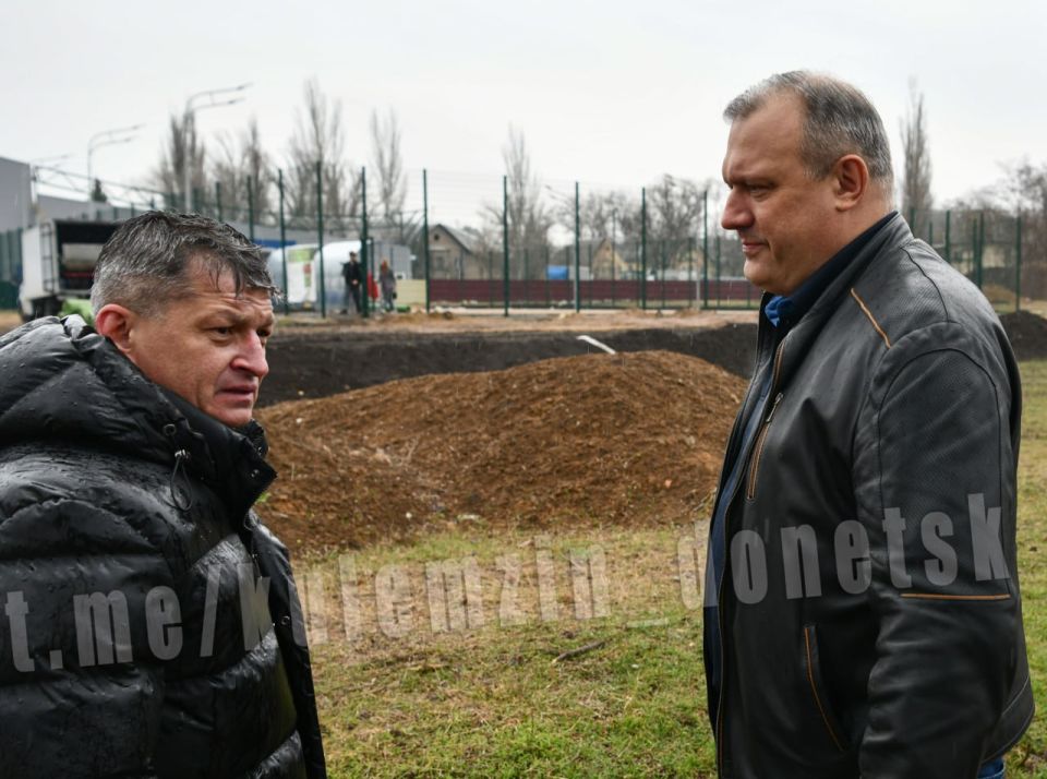 Алексей Кулемзин: Сегодня проверил ход работ по строительству спортивных площадок в Пролетарском районе Алексей Кулемзин: Сегодня проверил ход работ по строительству спортивных площадок в Пролетарском районе