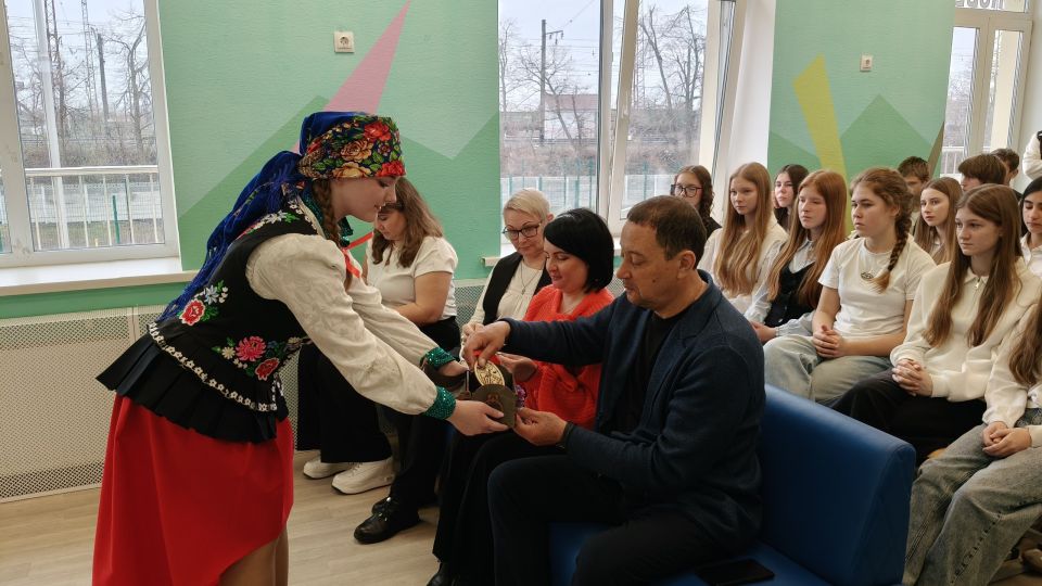 Константин Зинченко: Старт марафону фестивалей в школах Волновахского муниципального округа Константин Зинченко: Старт марафону фестивалей в школах Волновахского муниципального округа