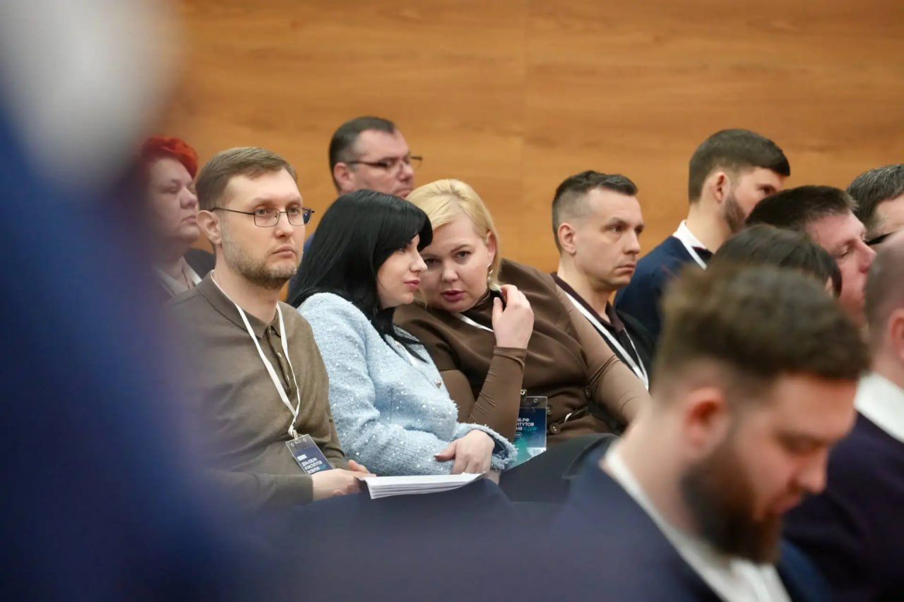 Кирилл Макаров: Сотрудничество с ВЭБ.РФ сегодня – это глубокая и системная работа по развитию нашего региона Кирилл Макаров: Сотрудничество с ВЭБ.РФ сегодня – это глубокая и системная работа по развитию нашего региона