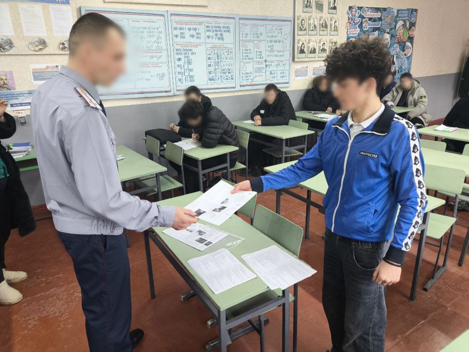 Сотрудники ИК-8 провели ряд профориентационных мероприятий Сотрудники ИК-8 провели ряд профориентационных мероприятий