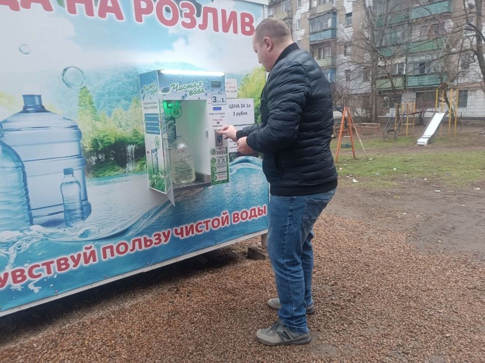 Роман Конев: 25 марта 2026 года депутаты Горловского городского совета от «Единой России» — Алексей Костин, Андрей Костюк, Дмитрий Корона, Николай Гальченко, Александр Бобровский, Елена Кузьмина, Сергей Медведев — посетили... Роман Конев: 25 марта 2026 года депутаты Горловского городского совета от «Единой России» — Алексей Костин, Андрей Костюк, Дмитрий Корона, Николай Гальченко, Александр Бобровский, Елена Кузьмина, Сергей Медведев — посетили...