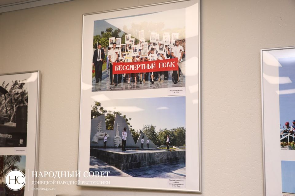 Станислав Ретинский провел персональную выставку «Куба – остров свободы. Эхо прошлого и пульс настоящего», посвященную 100-летию со дня рождения Фиделя Кастро Станислав Ретинский провел персональную выставку «Куба – остров свободы. Эхо прошлого и пульс настоящего», посвященную 100-летию со дня рождения Фиделя Кастро