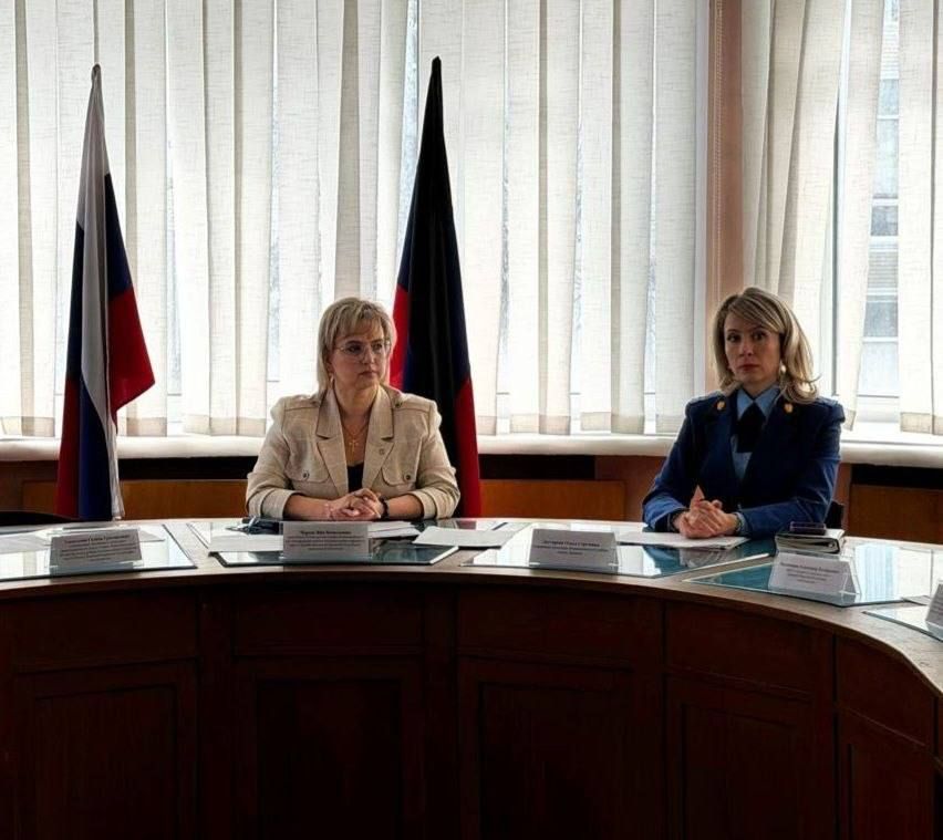 Татьяна Копылова: ЗАСЕДАНИЕ КОМИССИИ ПО ДЕЛАМ НЕСОВЕРШЕННОЛЕТНИХ И ЗАЩИТЕ ИХ ПРАВ ПРИ УПРАВЕ ВОРОШИЛОВСКОГО ВНУТРИГОРОДСКОГО РАЙОНА АДМИНИСТРАЦИИ ГОРОДСКОГО ОКРУГА ДОНЕЦК ДОНЕЦКОЙ НАРОДНОЙ РЕСПУБЛИКИ Татьяна Копылова: ЗАСЕДАНИЕ КОМИССИИ ПО ДЕЛАМ НЕСОВЕРШЕННОЛЕТНИХ И ЗАЩИТЕ ИХ ПРАВ ПРИ УПРАВЕ ВОРОШИЛОВСКОГО ВНУТРИГОРОДСКОГО РАЙОНА АДМИНИСТРАЦИИ ГОРОДСКОГО ОКРУГА ДОНЕЦК ДОНЕЦКОЙ НАРОДНОЙ РЕСПУБЛИКИ