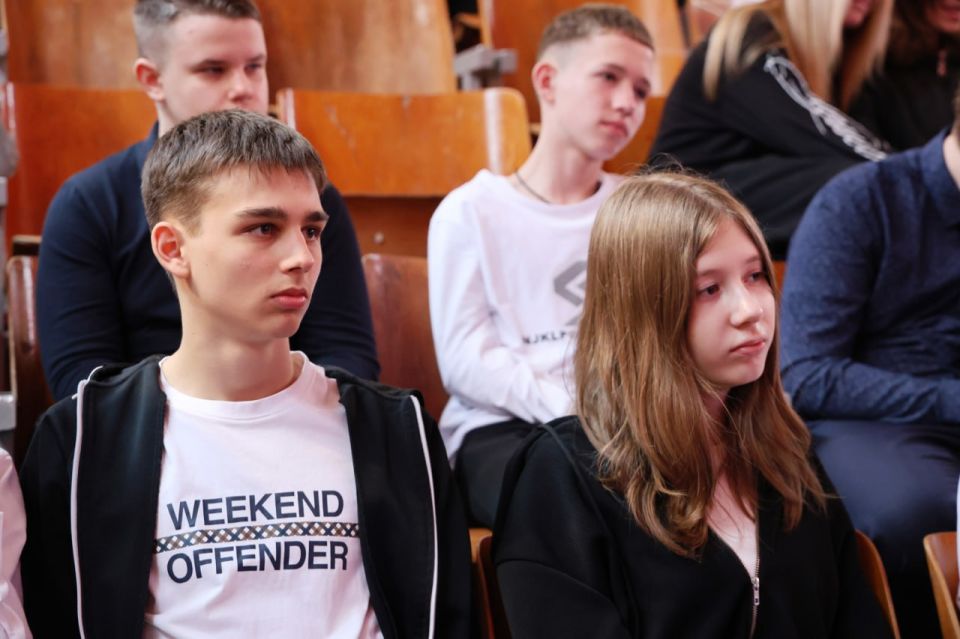 Молодежь – будущее Республики! Молодежь – будущее Республики!