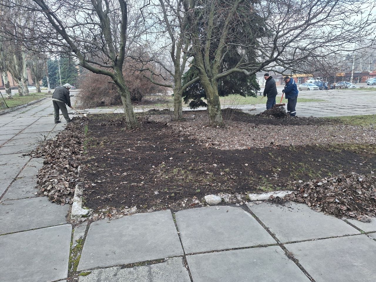 26 марта, в рамках мероприятий по благоустройству в весенне-летний период и акции «Чистый четверг» сотрудниками Филиала № 3 «Макеевский металлургический завод» ООО «ЮЖНЫЙ ГОРНО-МЕТАЛЛУРГИЧЕСКИЙ КОМПЛЕКС ДОНЕЦК» продолжены... 26 марта, в рамках мероприятий по благоустройству в весенне-летний период и акции «Чистый четверг» сотрудниками Филиала № 3 «Макеевский металлургический завод» ООО «ЮЖНЫЙ ГОРНО-МЕТАЛЛУРГИЧЕСКИЙ КОМПЛЕКС ДОНЕЦК» продолжены...