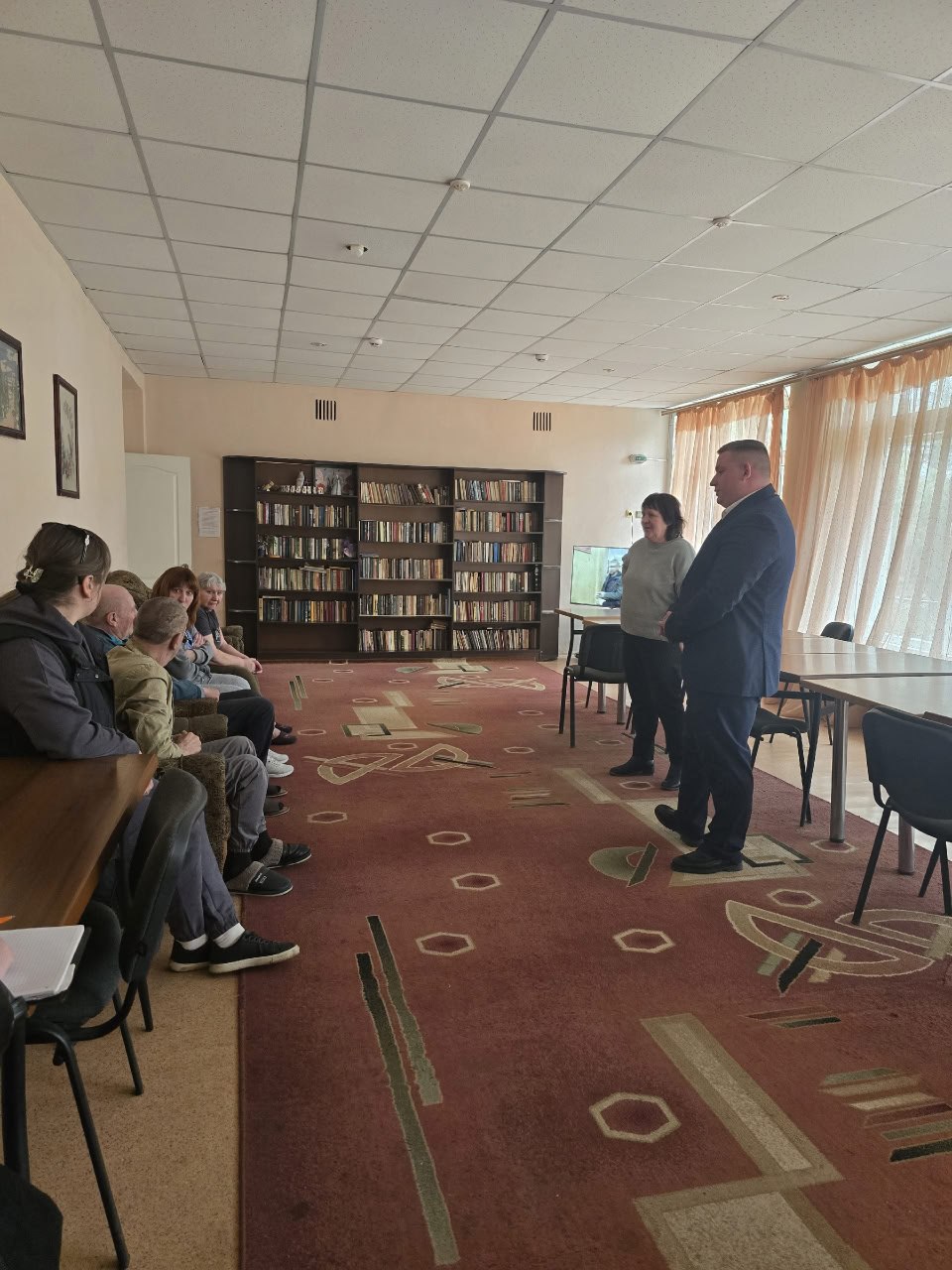 Начальник Новосветского территориального отдела Пасько Дмитрий провел встречу с трудовым коллективом "ГБУСО КЦСОН Старобешевского района"