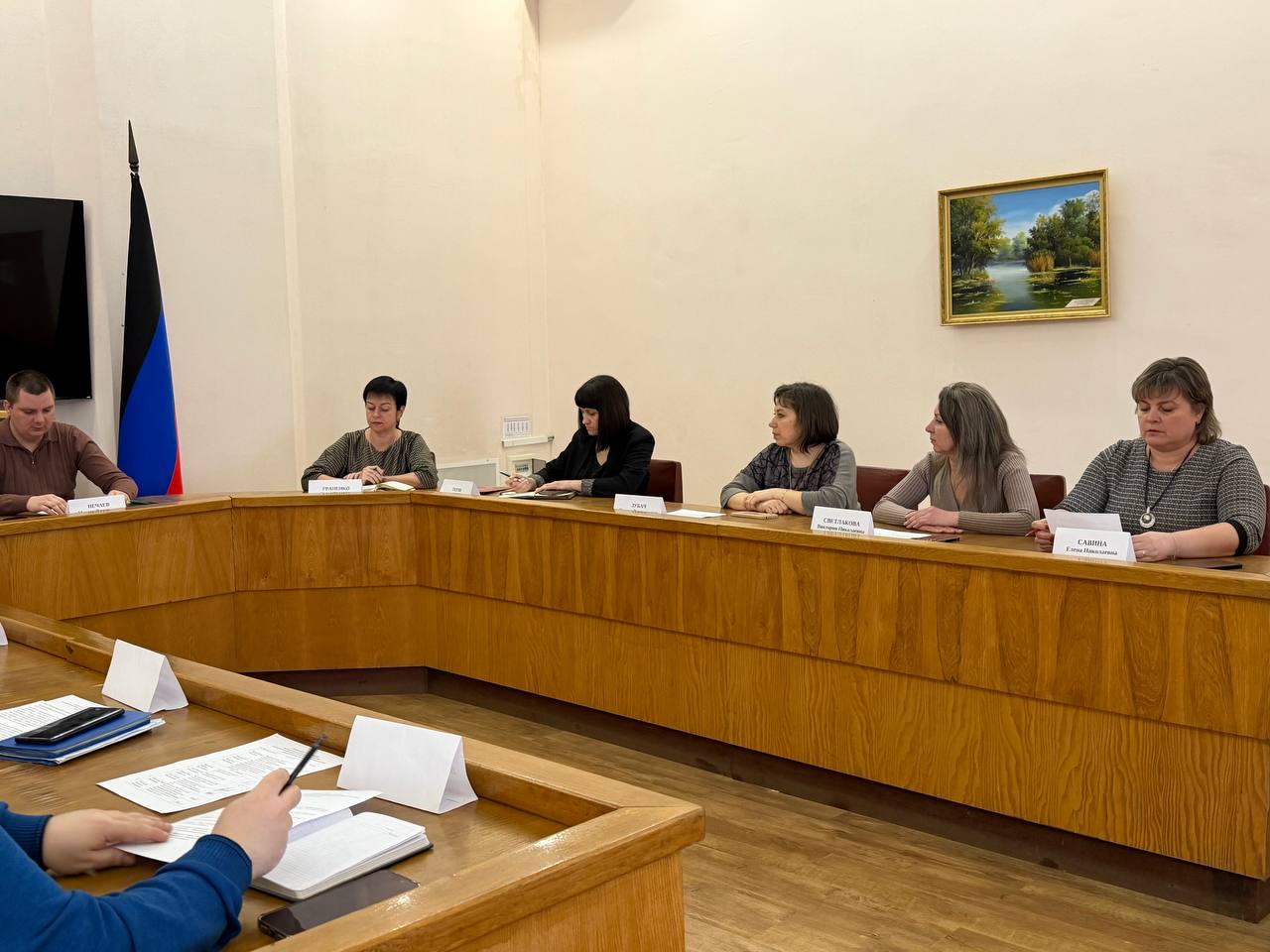 Сегодня, в рамках партийного проекта Единой России "Здоровое Будущее", в Администрации округа состоялось очередное заседание заседания штаба по вопросам здравоохранения Тельмановского муниципального округа Сегодня, в рамках партийного проекта Единой России "Здоровое Будущее", в Администрации округа состоялось очередное заседание заседания штаба по вопросам здравоохранения Тельмановского муниципального округа