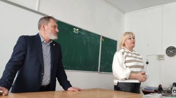 Состоялась рабочая встреча с коллективом Портовской школы