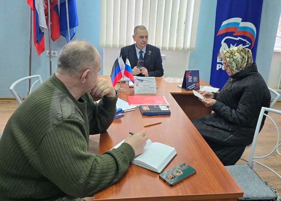 Прием граждан и обсуждение социальных вопросов в Харцызске Прием граждан и обсуждение социальных вопросов в Харцызске