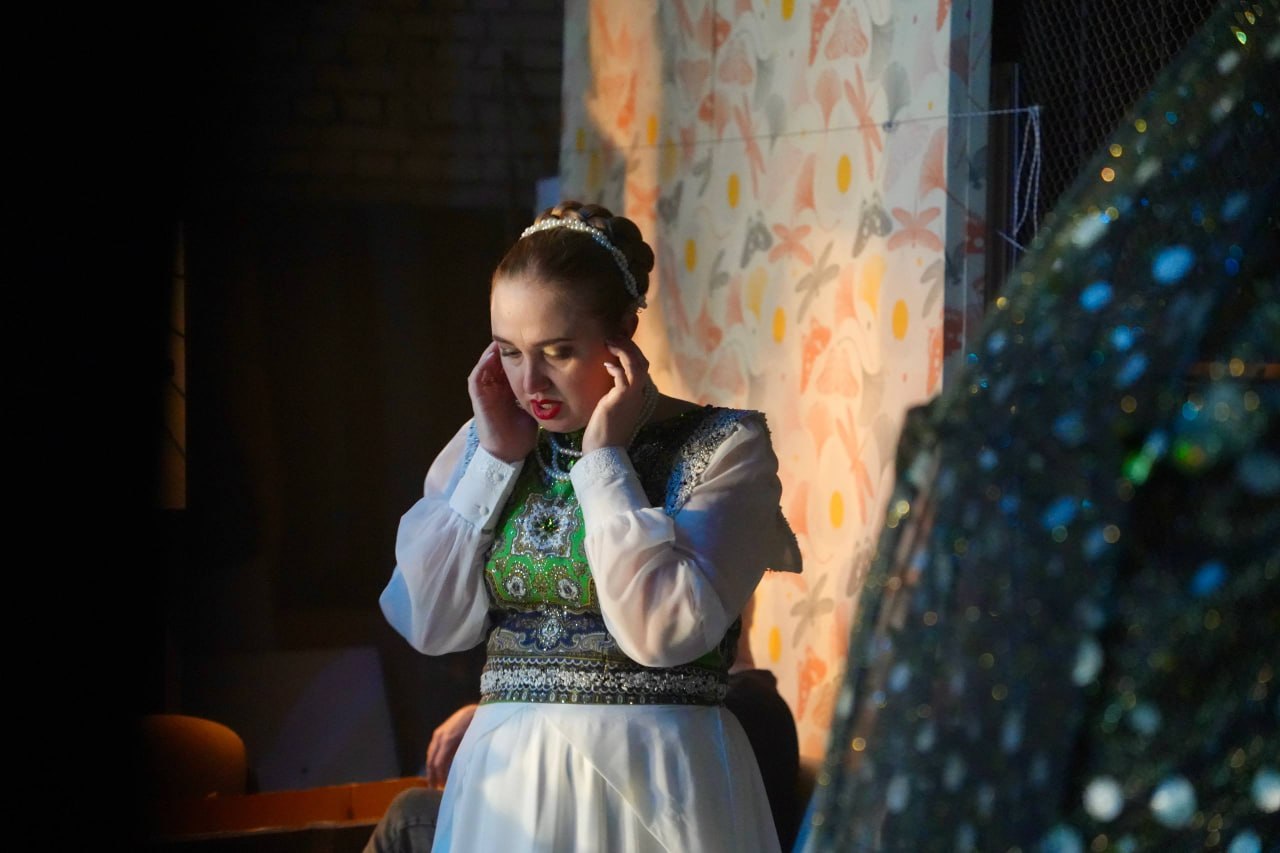 В Донецке чествовали работников культуры В Донецке чествовали работников культуры