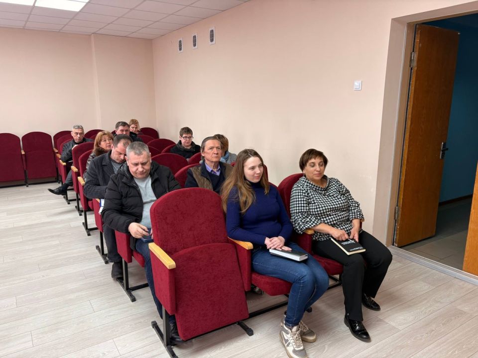 Александр Пеняев: Провел заседание организационного штаба по проведению двухмесячника и общемуниципальных субботников по благоустройству и наведению санитарного порядка на территории нашего округа Александр Пеняев: Провел заседание организационного штаба по проведению двухмесячника и общемуниципальных субботников по благоустройству и наведению санитарного порядка на территории нашего округа