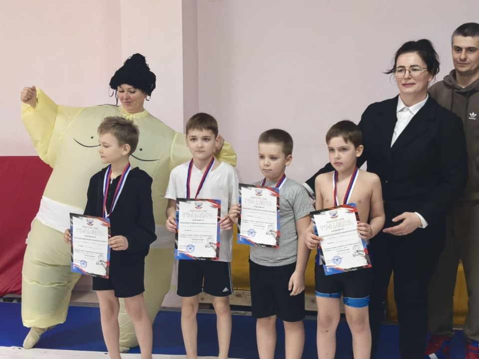 В Донецке завершился открытый городской турнир по сумо среди юных спортсменов 2016-2018 г.р В Донецке завершился открытый городской турнир по сумо среди юных спортсменов 2016-2018 г.р
