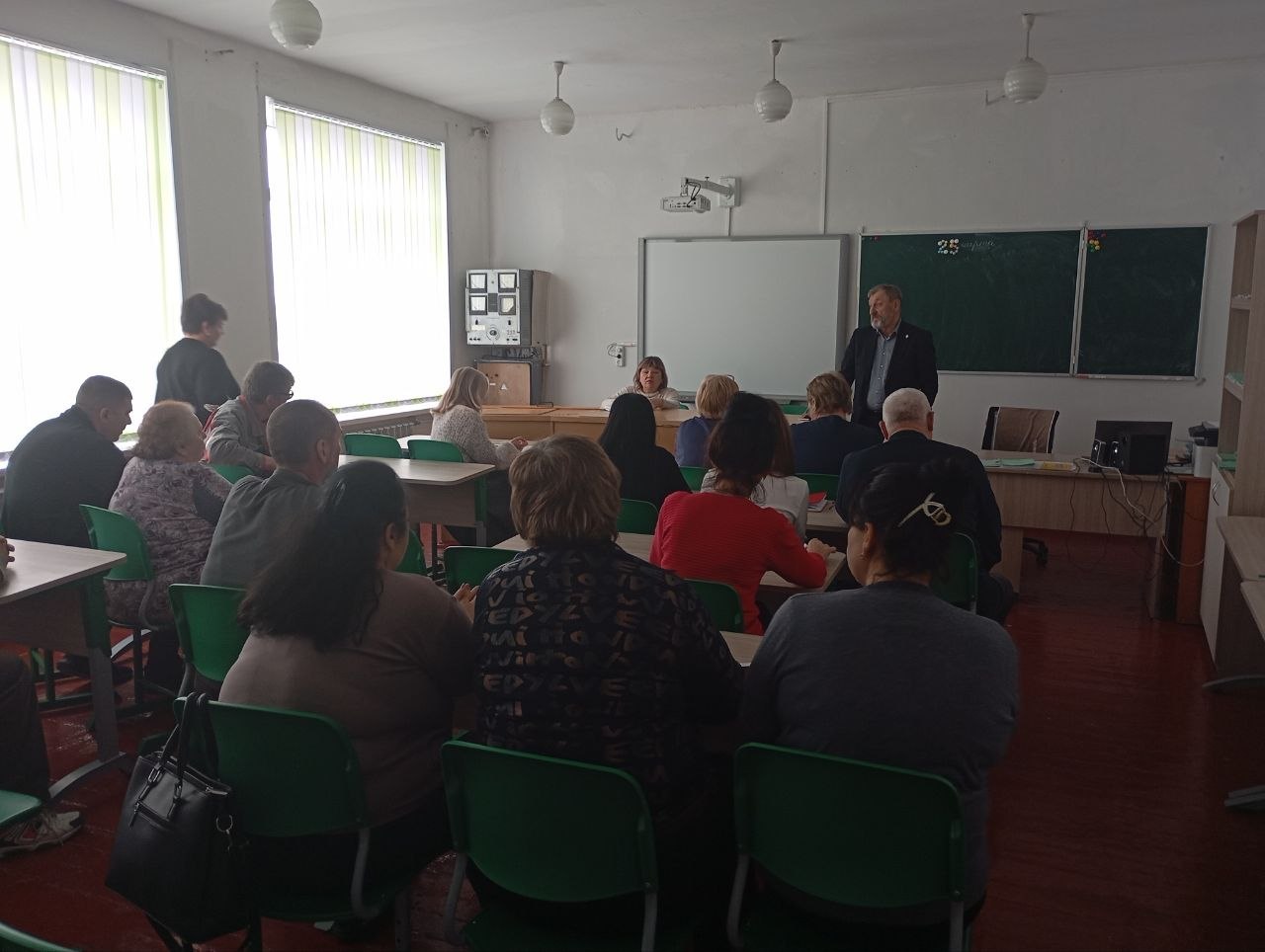 Состоялась рабочая встреча с коллективом Портовской школы Состоялась рабочая встреча с коллективом Портовской школы