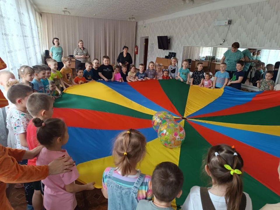 Сегодня, 26 марта, в ГБДОУ детский сад N°20 «Ромашка» культорганизатор Зугрэсского Дворца культуры - Богданова Светлана Витальевна провела игровую программу «В гости фиксика позвали» Сегодня, 26 марта, в ГБДОУ детский сад N°20 «Ромашка» культорганизатор Зугрэсского Дворца культуры - Богданова Светлана Витальевна провела игровую программу «В гости фиксика позвали»