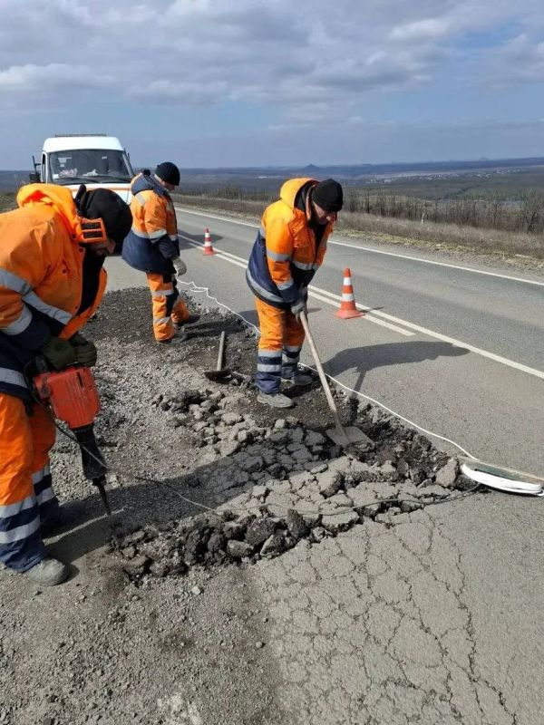 #СОДЕРЖАНИЕ_СВОД за сутки. Установили новые дорожные знаки на участках дорог: #СОДЕРЖАНИЕ_СВОД за сутки. Установили новые дорожные знаки на участках дорог: