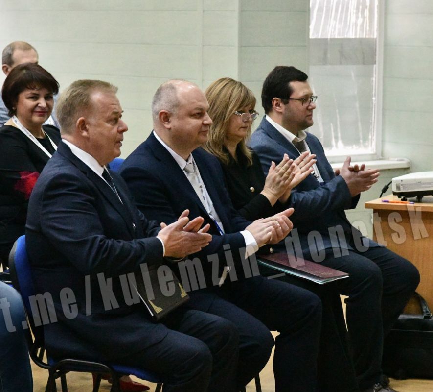 Алексей Кулемзин: Принял участие в работе Второй научно-практической конференции с международным участием «Обучающие технологии и наставничество в хирургии» на базе Института неотложной и восстановительной хирургии им. В.К.... Алексей Кулемзин: Принял участие в работе Второй научно-практической конференции с международным участием «Обучающие технологии и наставничество в хирургии» на базе Института неотложной и восстановительной хирургии им. В.К....