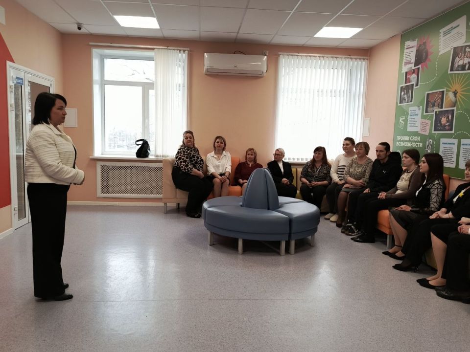 Рабочая встреча в Волновахской школе №4 Рабочая встреча в Волновахской школе №4