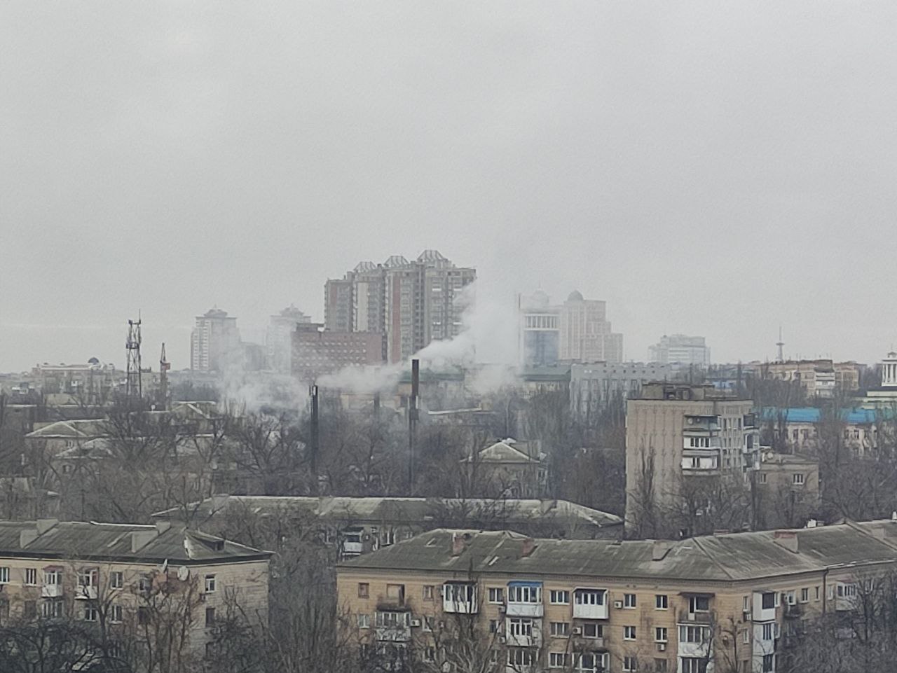 По состоянию на 26 марта в работе 1226 котельных (99 %). Тепло получают 14205 многоквартирных домов и 1989 объектов социальной сферы