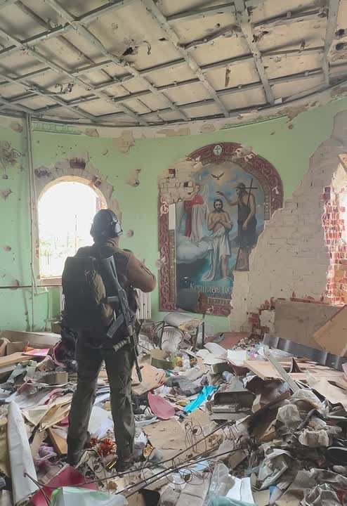 Доброе утро, Донбасс!. Не сыскать святых в десантной роте