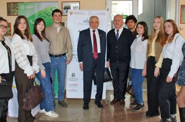 � ������� �������� ������������� ���������� � �������� � ��������������