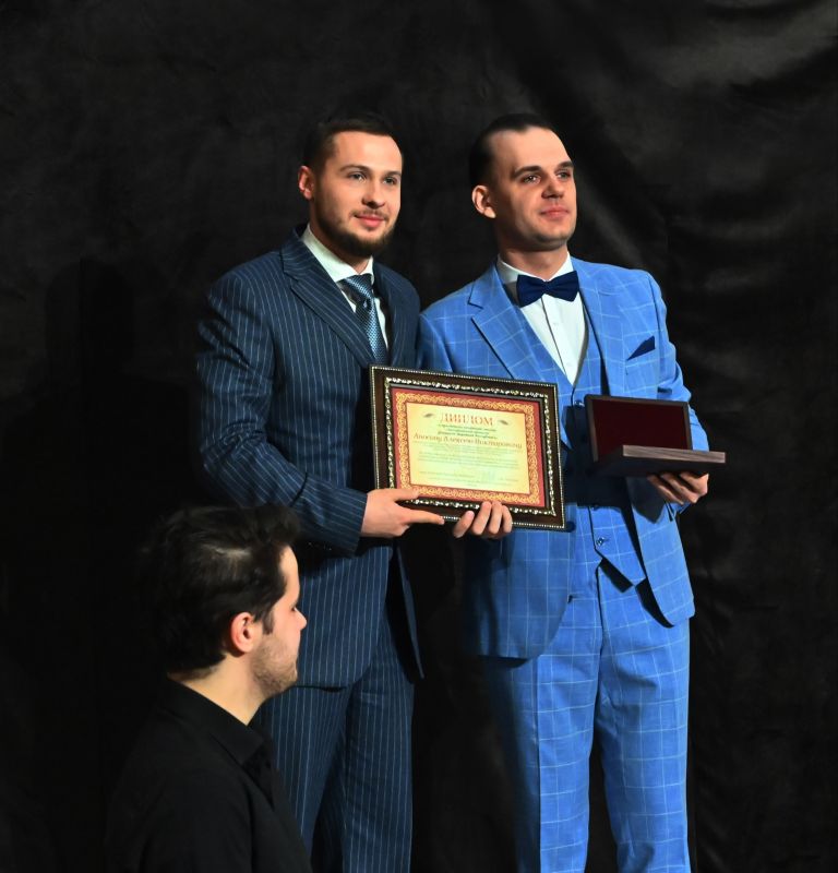 Михаил Желтяков: Браво, служители Мельпомены! Михаил Желтяков: Браво, служители Мельпомены!