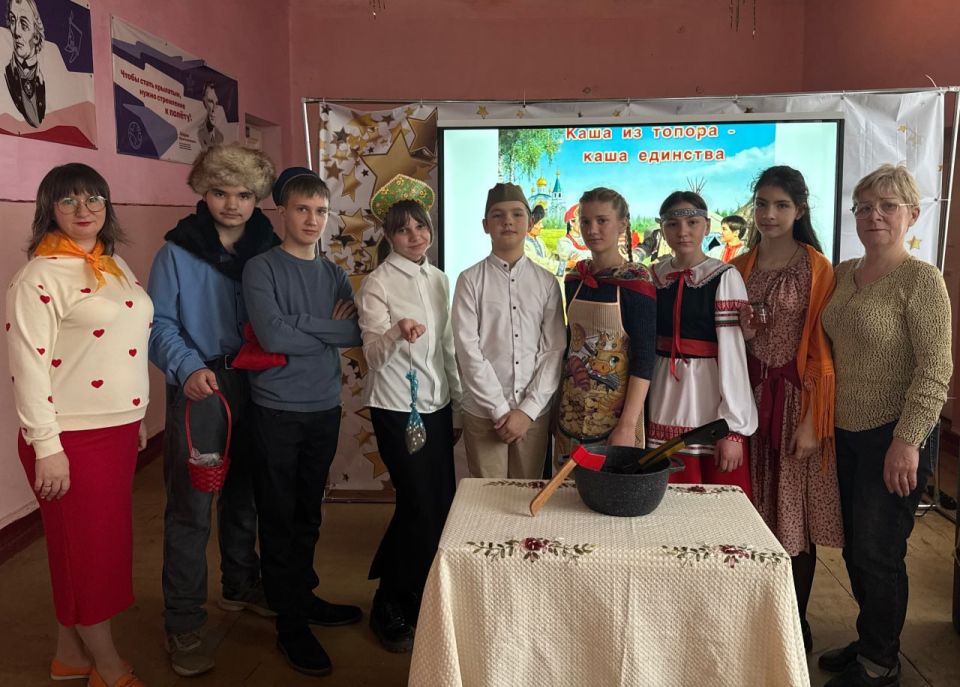 Всемирный день театра. Театральное искусство – одно из древнейших в истории человечества Всемирный день театра. Театральное искусство – одно из древнейших в истории человечества