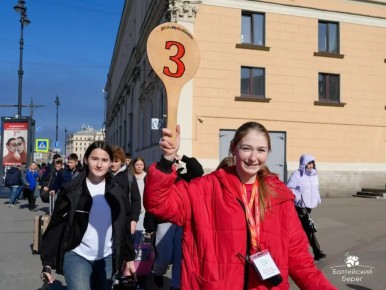 Школьники из Мариуполя прибыли на весенние каникулы в Петербург