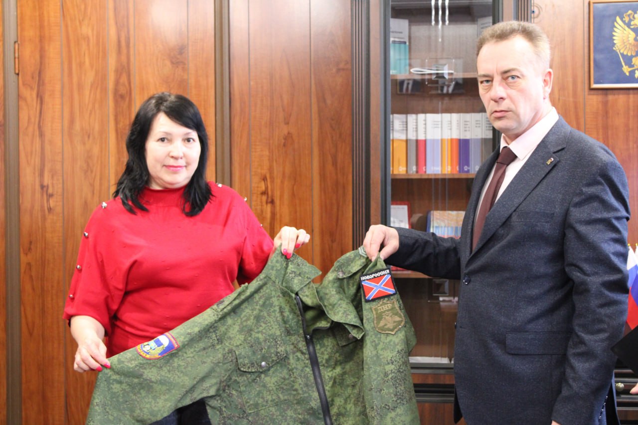 Александр Петрикин: В администрации округа состоялась официальная передача личных вещей и фотографий военнослужащих в архивный сектор администрации Александр Петрикин: В администрации округа состоялась официальная передача личных вещей и фотографий военнослужащих в архивный сектор администрации
