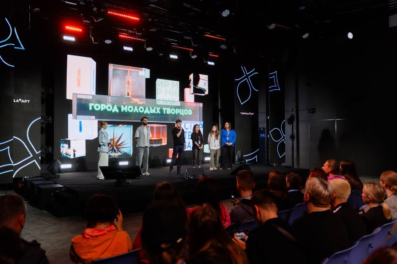 В Академии творческих индустрий «Меганом» (проект «Таврида.АРТ») завершился первый модуль программы «Режиссерская группа: твой старт в кино» В Академии творческих индустрий «Меганом» (проект «Таврида.АРТ») завершился первый модуль программы «Режиссерская группа: твой старт в кино»