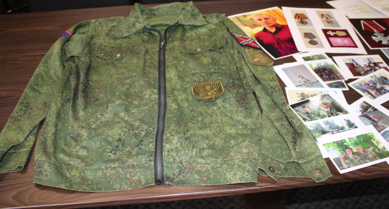 Александр Петрикин: В администрации округа состоялась официальная передача личных вещей и фотографий военнослужащих в архивный сектор администрации Александр Петрикин: В администрации округа состоялась официальная передача личных вещей и фотографий военнослужащих в архивный сектор администрации