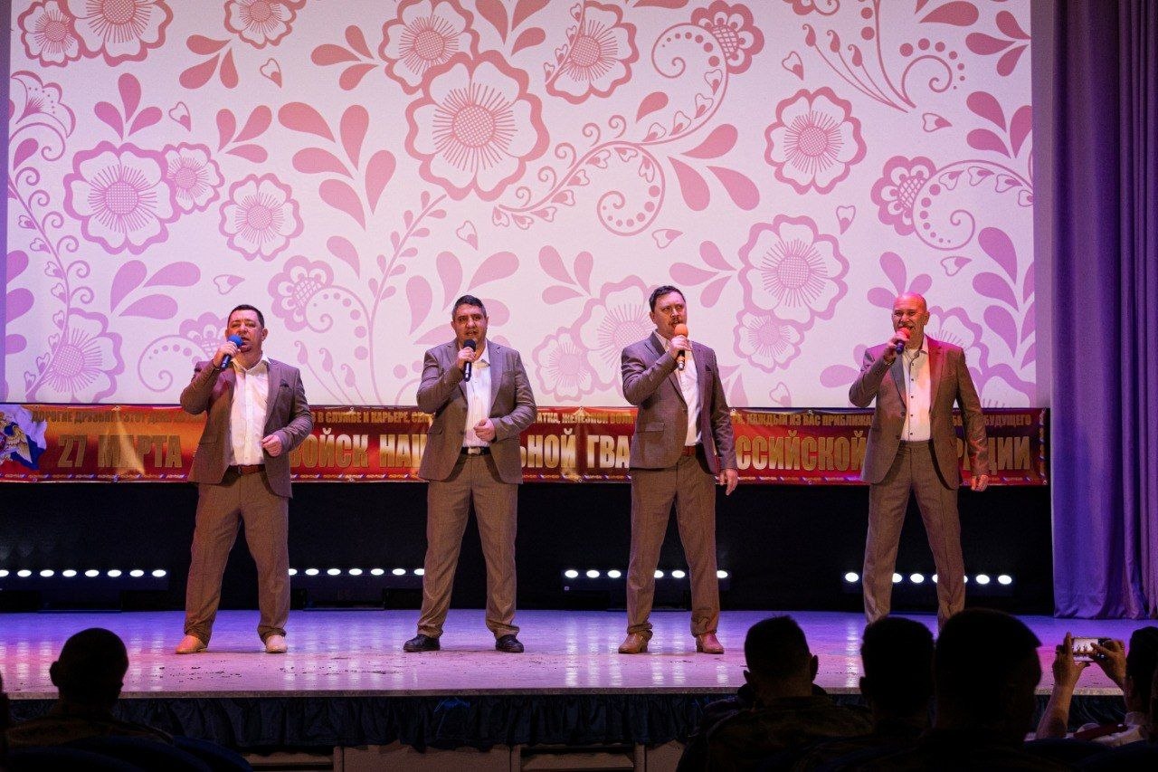 28 марта в МБУ «Клуб «Прогресс» г.о. Торез» прошло торжественное мероприятие, посвященное 10-летию основания войск Росгвардии, на котором чествовали казачий батальон «Таврида» 28 марта в МБУ «Клуб «Прогресс» г.о. Торез» прошло торжественное мероприятие, посвященное 10-летию основания войск Росгвардии, на котором чествовали казачий батальон «Таврида»